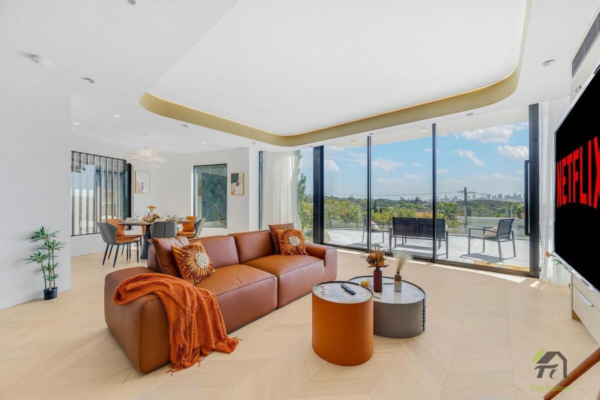 Whispering Pines With 4 Bedroom In Vaucluse Casa vacanze